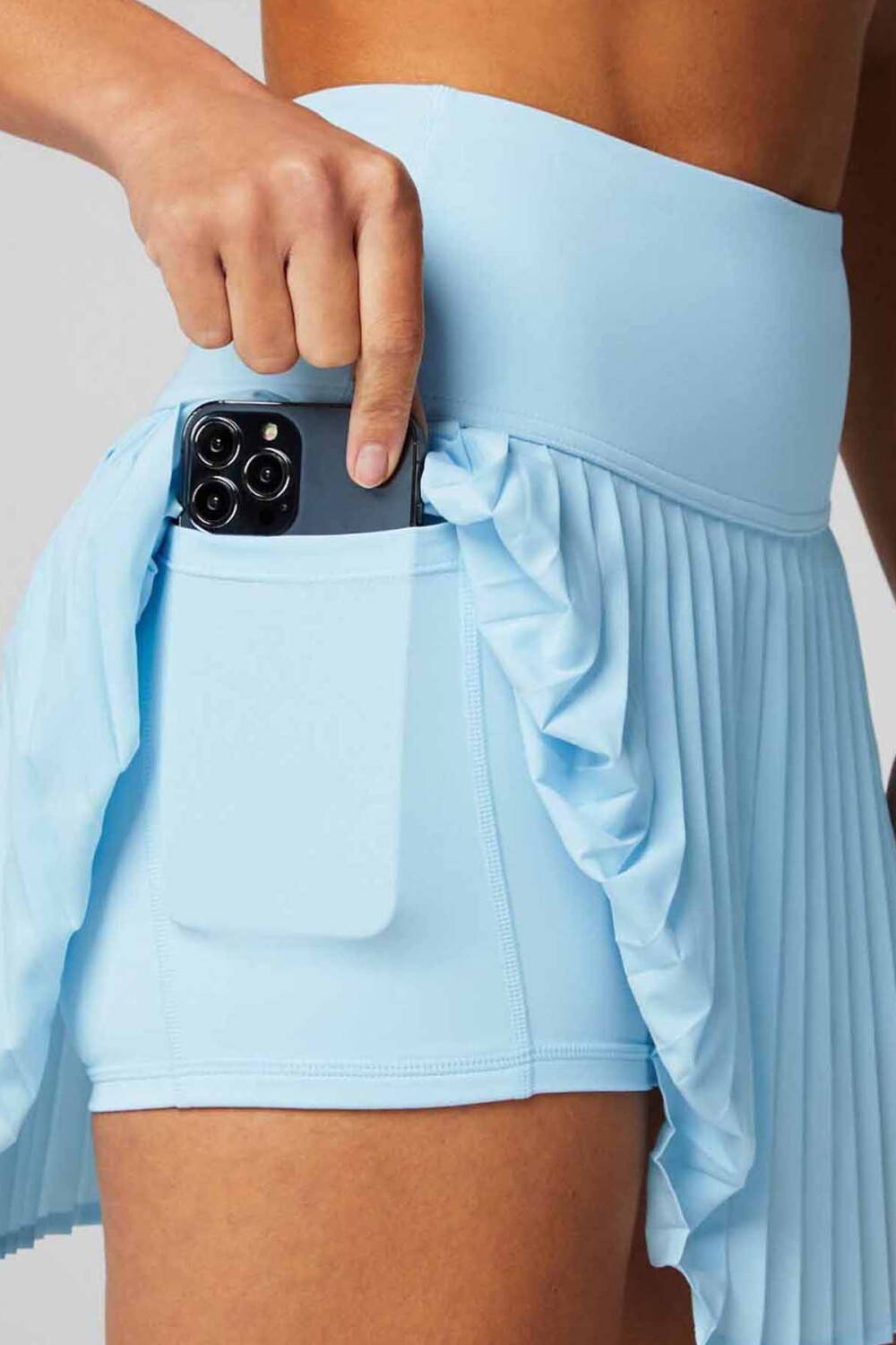 Falda Con Malla Hot Shot Pleated Skirt Classic Mini Mujer Iced Out