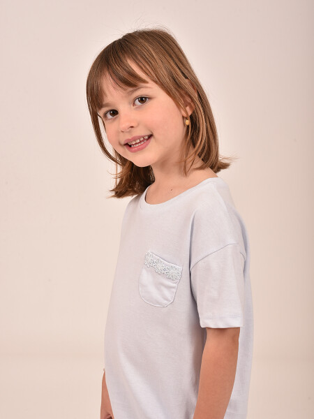 REMERA JULIETA CELESTE