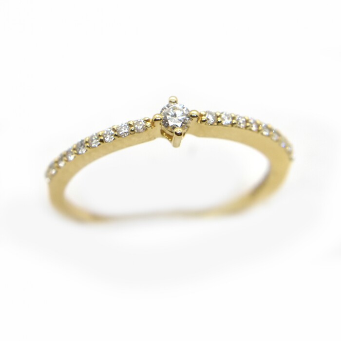 Anillo Oro 18 Kilates con Diamantes Anillo Oro 18 Kilates con Diamantes