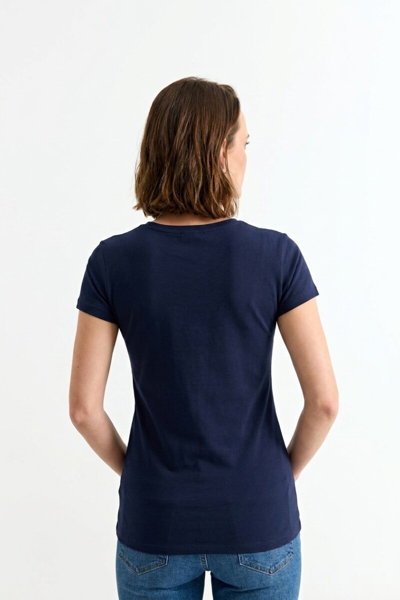 Remera cuello redondo ICONIC 150 AZUL MARINO