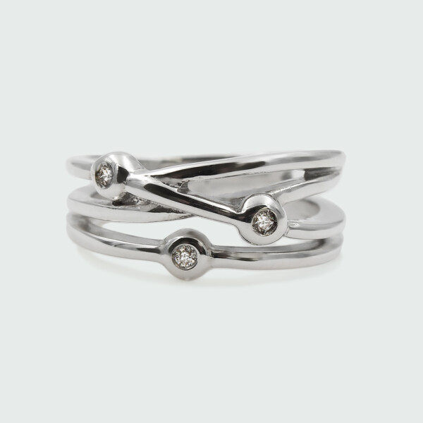 Anillo Angelonia de plata 925 con brillantes Anillo Angelonia de plata 925 con brillantes