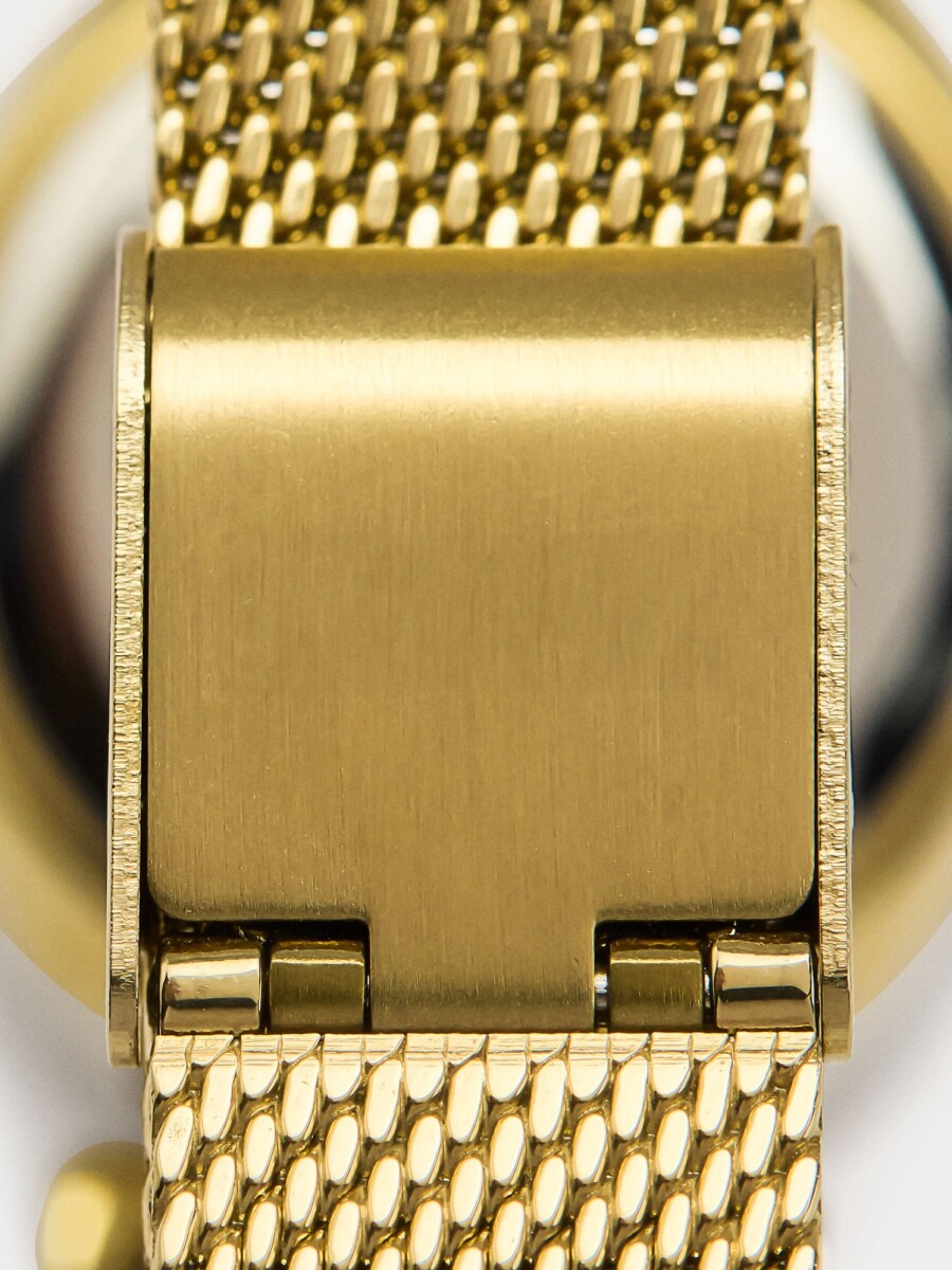 Reloj Ovalado De Punto Metálico De Acero Inoxidable dorado