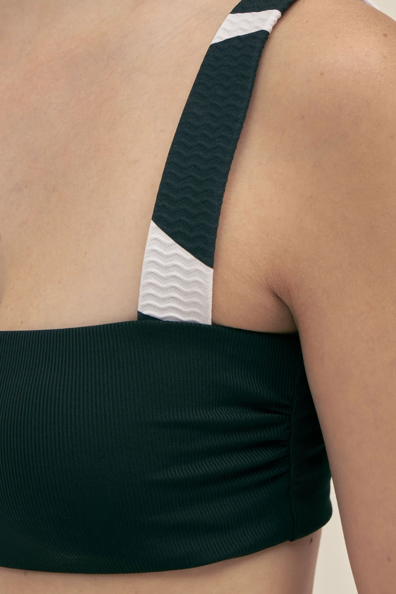 EMMA TOP Black Rib
