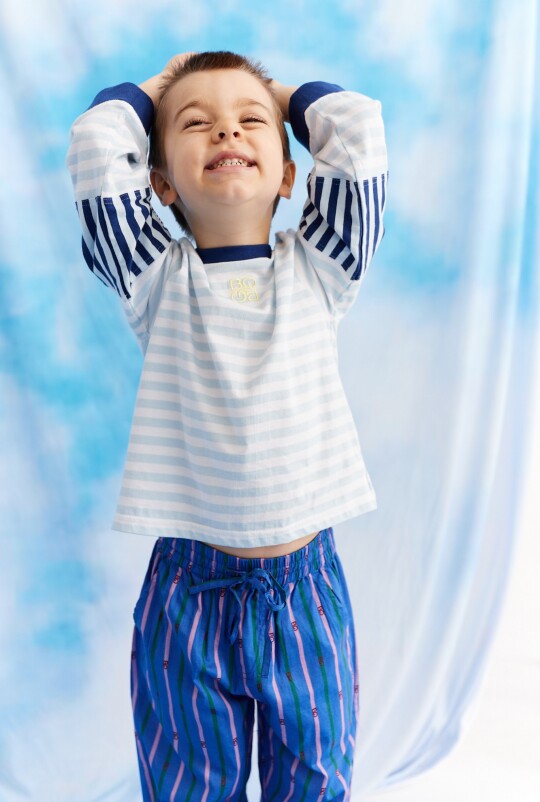 Remera Tent Celeste