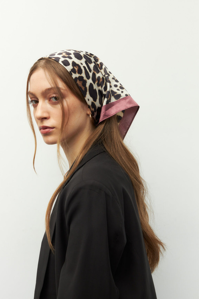PAÑUELO ODDA Animal Print