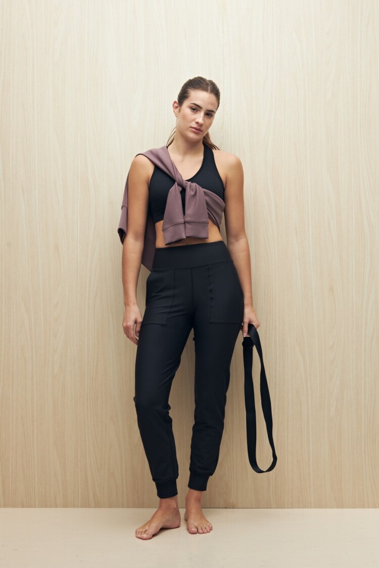 PANTALÓN LIGHT MOVE Negro