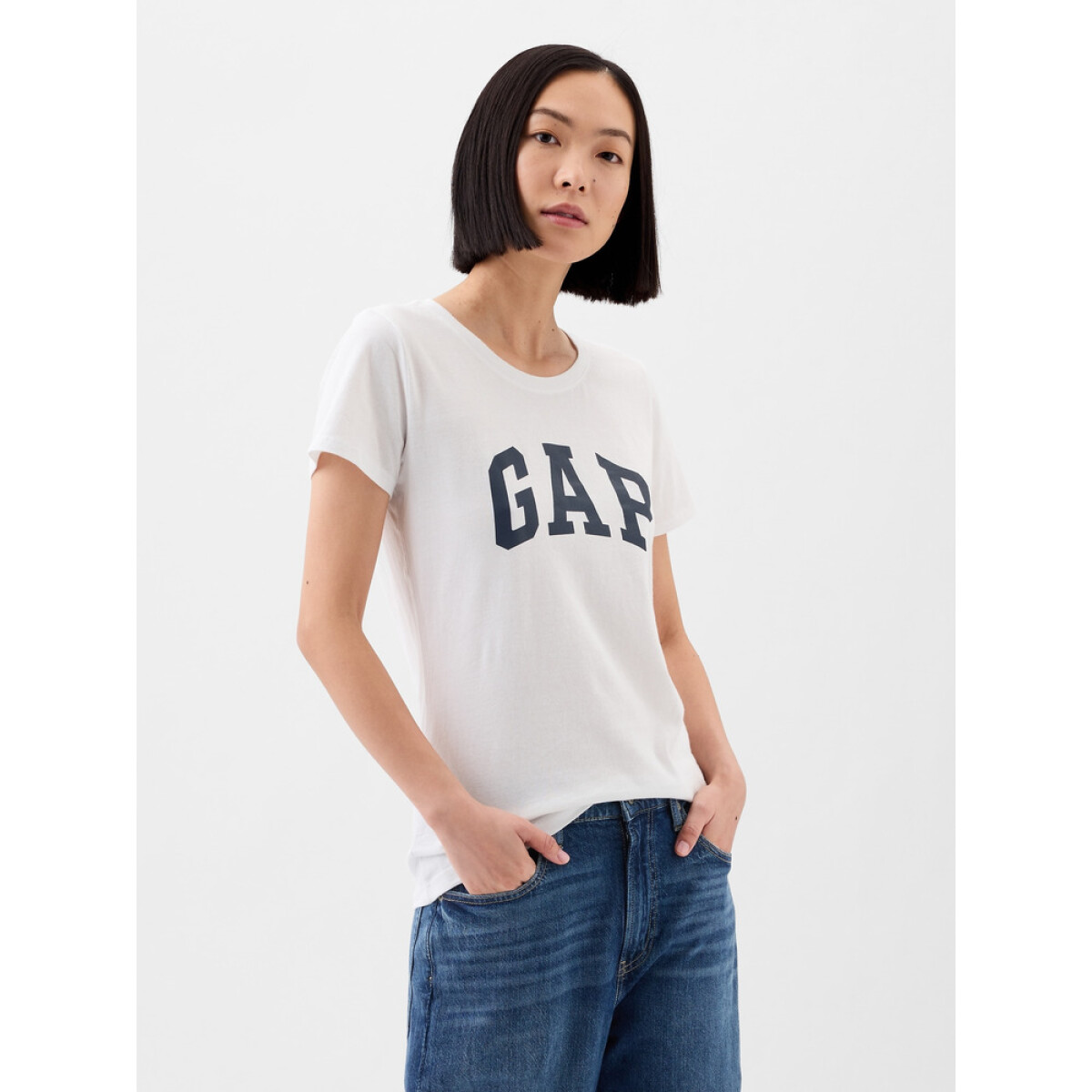 V-GAP SS CLSC TEE - WHITE000 