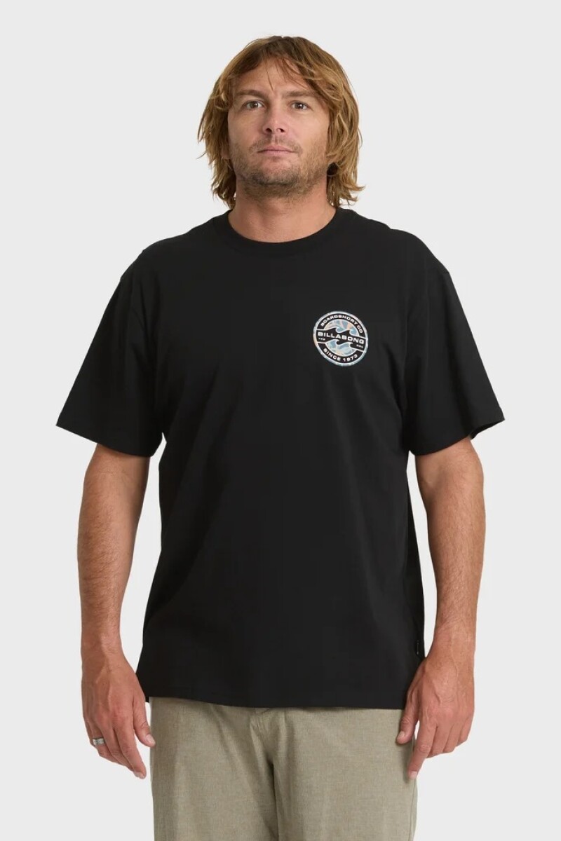 REMERA HOLLOW PREMIUM SS J-negro