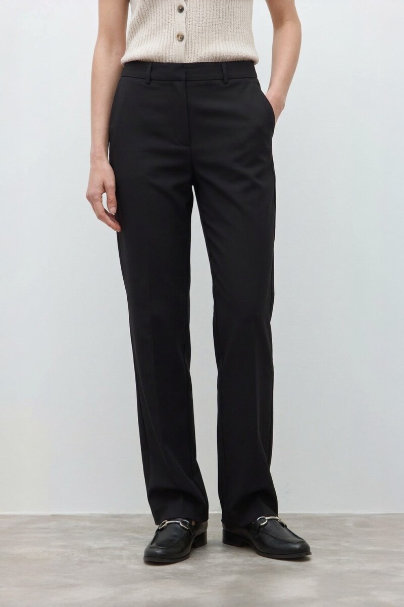 Pantalón clásico negro