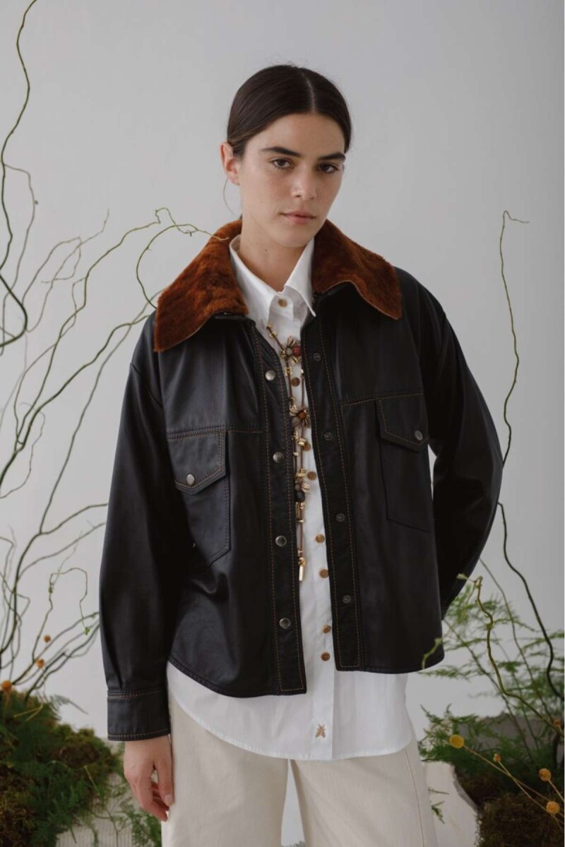 Camisa Couro Short - Negro 