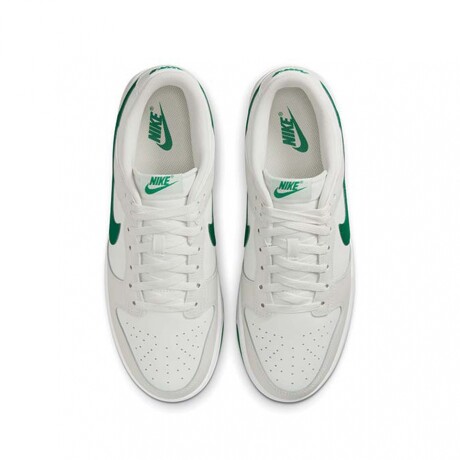 NIKE DUNK LOW White