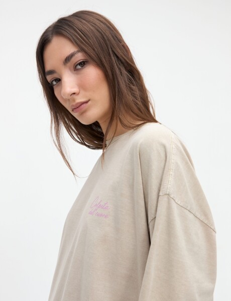 Remera Mina Marrón