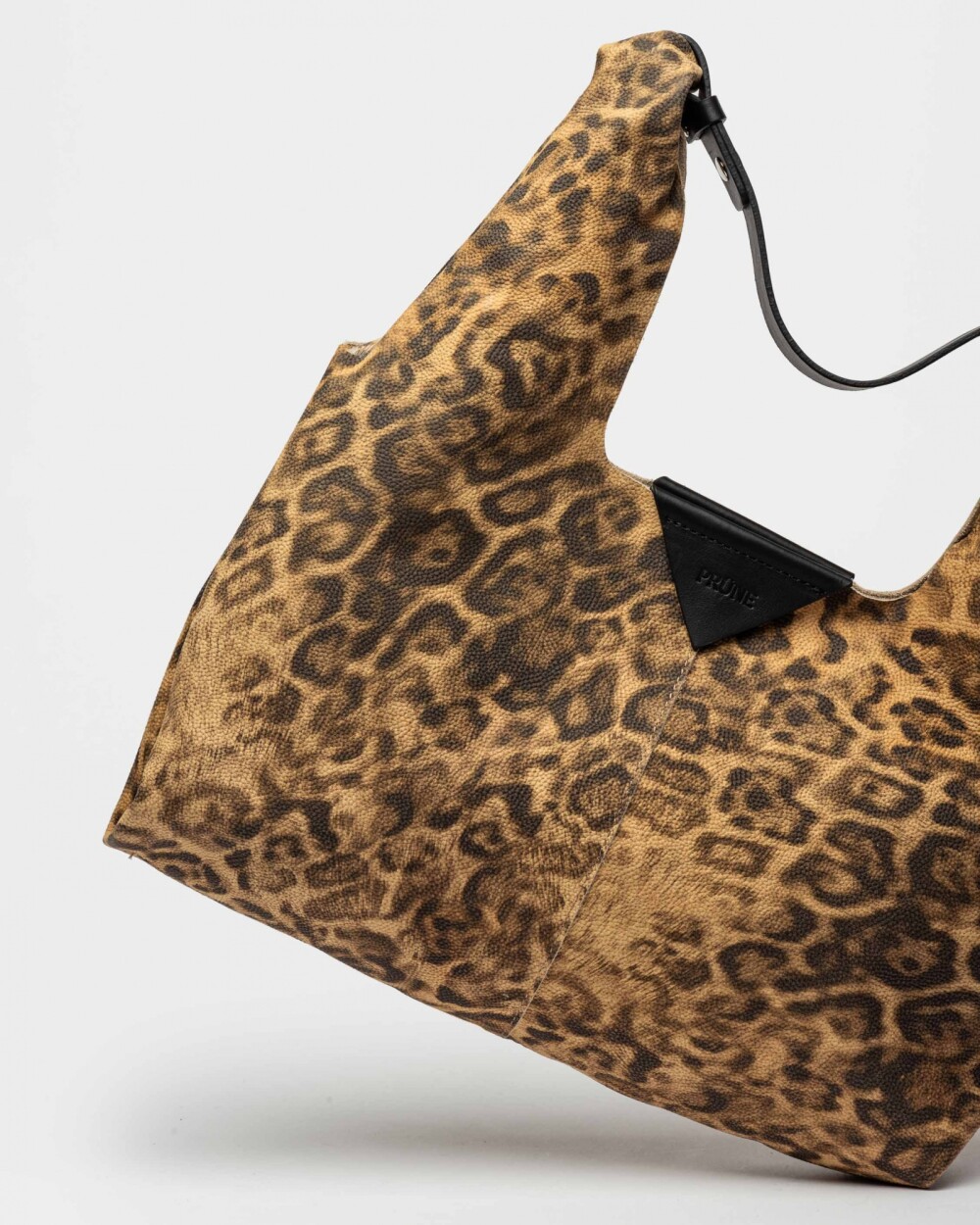 Bolso al hombro The Shopping En Cuero Animal Print Camel