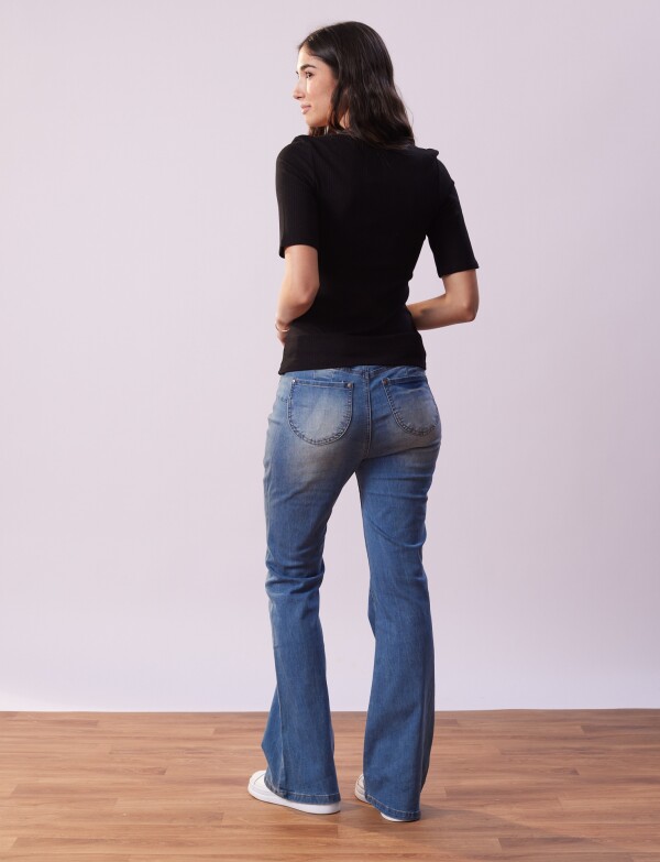 Remera Basica Ribs NEGRO