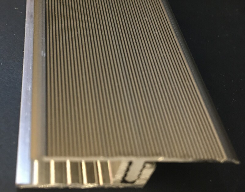 TRANSICION ALUMINIO NP PERFIL TRANSICION ALUMINIO CHAMPAGNE NP1257MN