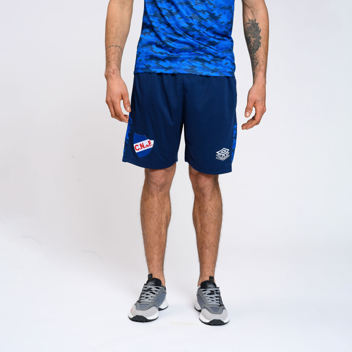 SHORT TRAINING CAMO Nacional Hombre 