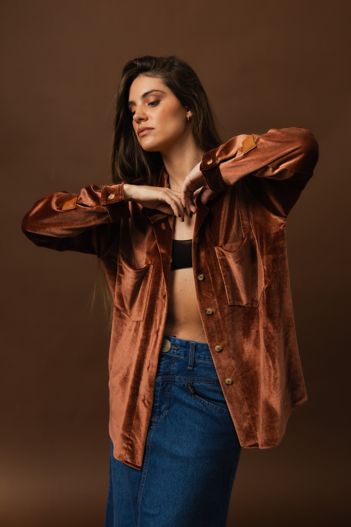 Velvet Shirt con Puño Cobre