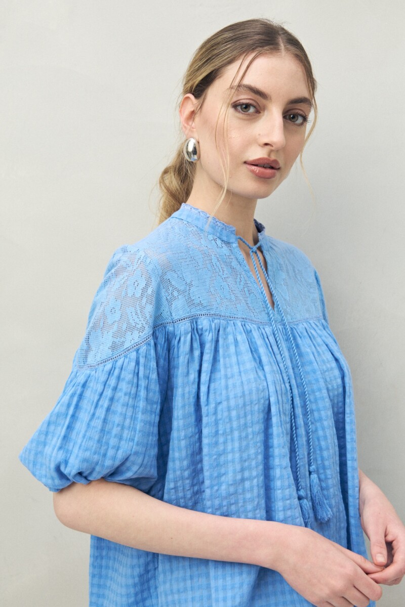 BLUSA LIBERTAD Celeste Cielo