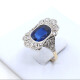 Anillo En Oro 18K, Brillantes Y Zafiro Sintético Anillo En Oro 18K, Brillantes Y Zafiro Sintético