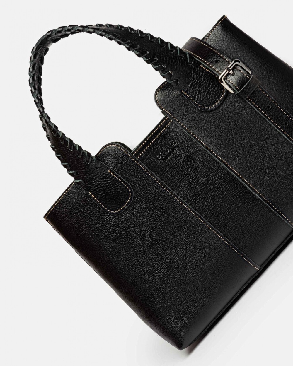 Cartera de mano The Braided en cuero vegetal liso Negro