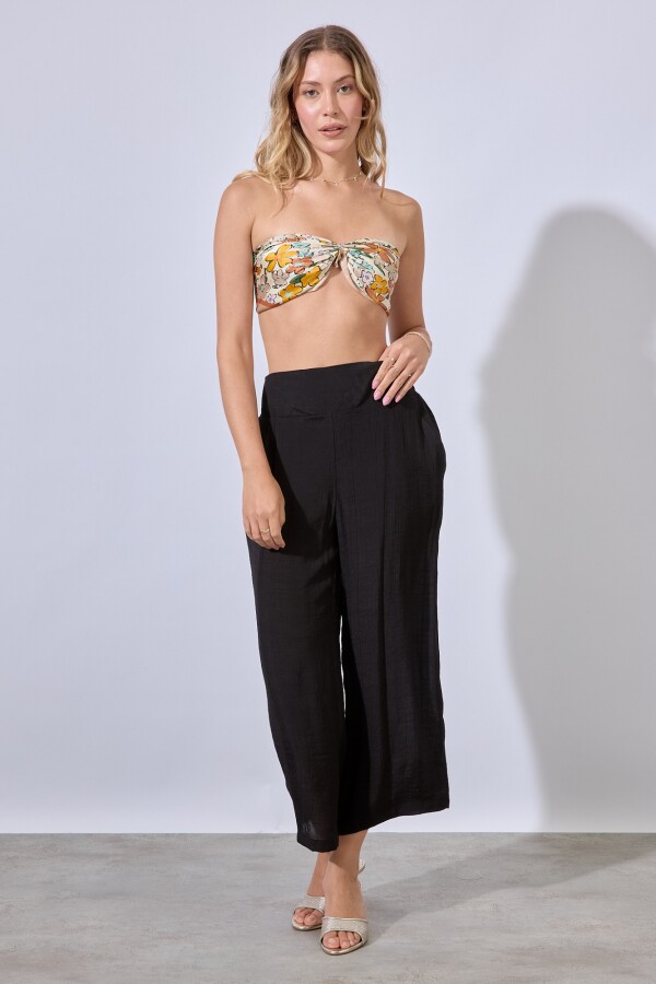 Pantalon Crop NEGRO