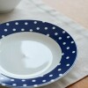PLATO HONDO CON DISEÑO DE LUNARES AZUL - BG PLATO HONDO CON DISEÑO DE LUNARES AZUL - BG