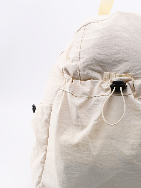 MOCHILA PETRA OFF WHITE