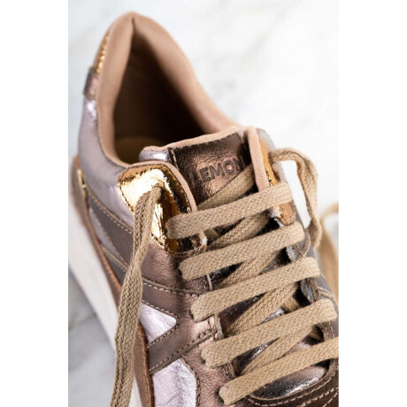 Zapatilla Cuero Metalizado Cobre