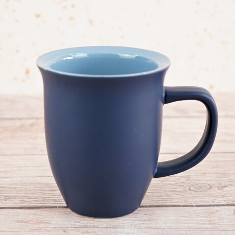 Taza de ceramica con borde ancho Taza de ceramica con borde ancho