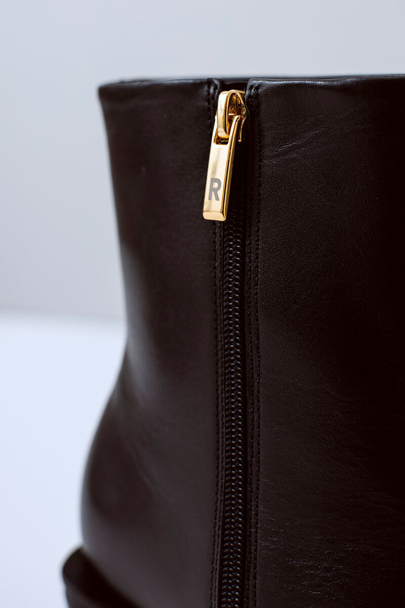 Sima Black