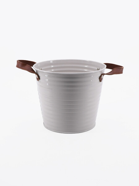 MACETA DE METAL NUMA CRUDO