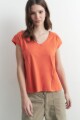 Remera con vainillas naranja