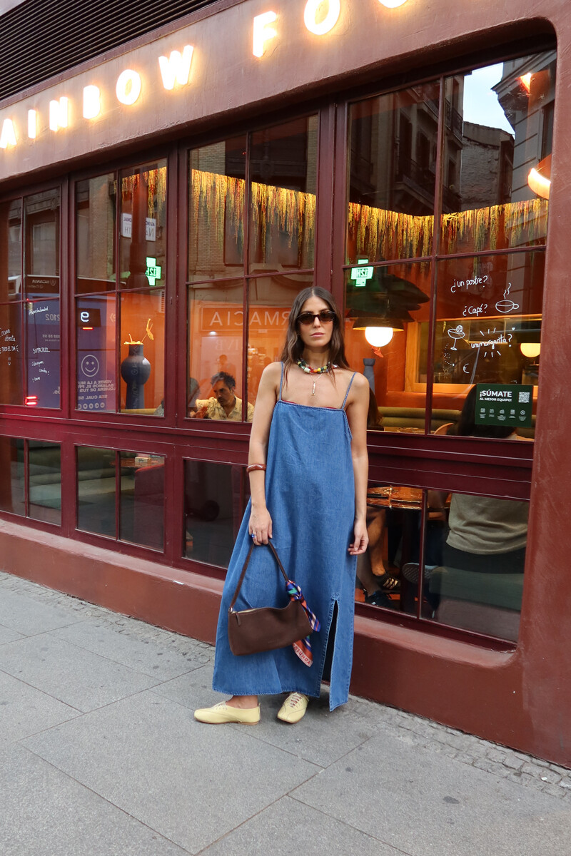 Rita Classic Blue