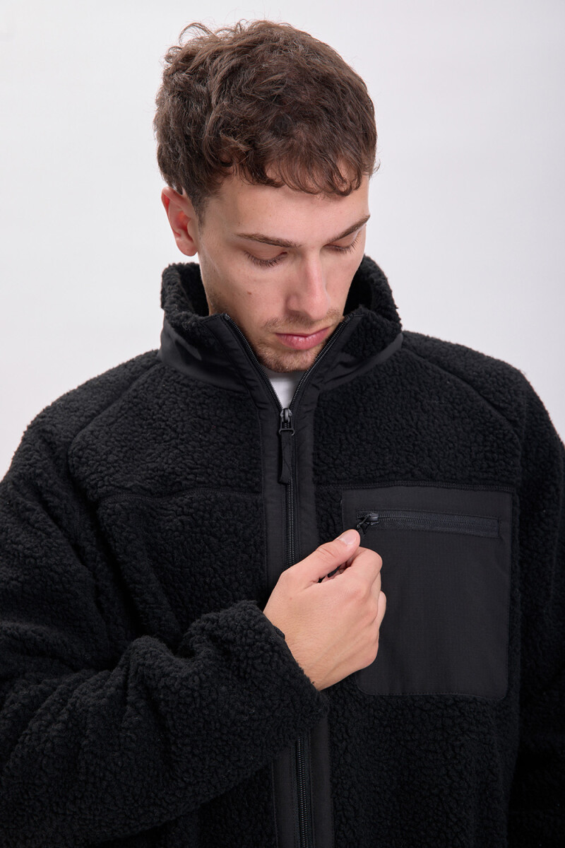 Campera sherpa Negro
