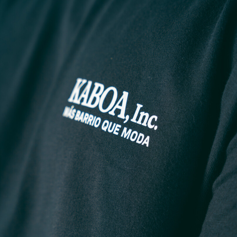 REMERA REGULAR - CORTA BIGOTE REMERA REGULAR - CORTA BIGOTE