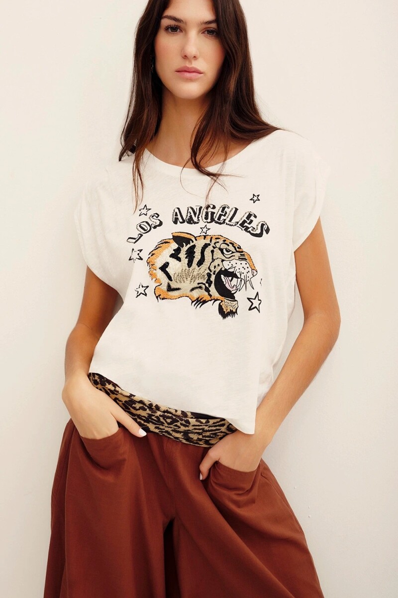 REMERA ANGELS 