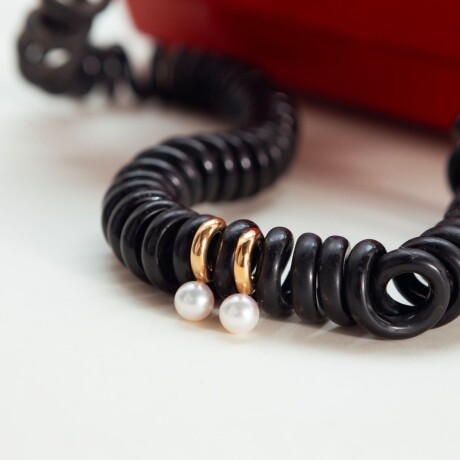 Caravanas Aretha - Oro 18K Caravanas Aretha - Oro 18K