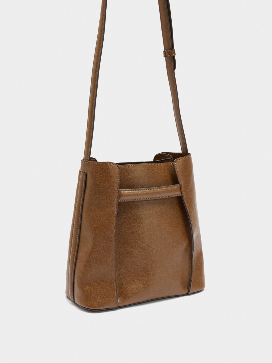 Bolso Bombonera Con Pliegues Laterales camel