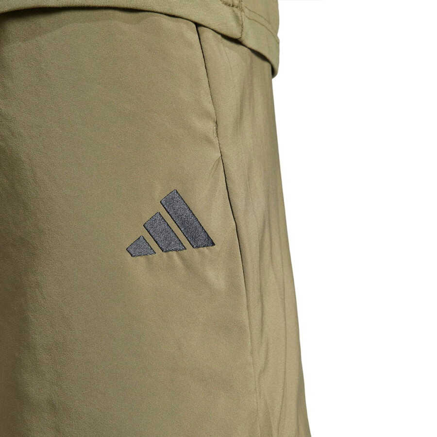 Short de Hombre Adidas Essentials Small Logo Chelsea Verde Oliva