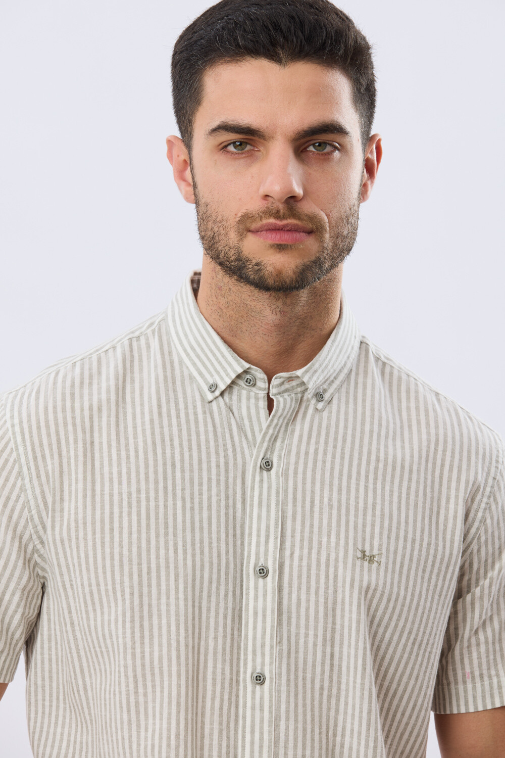 CAMISA RAYADA DE LINO Verde
