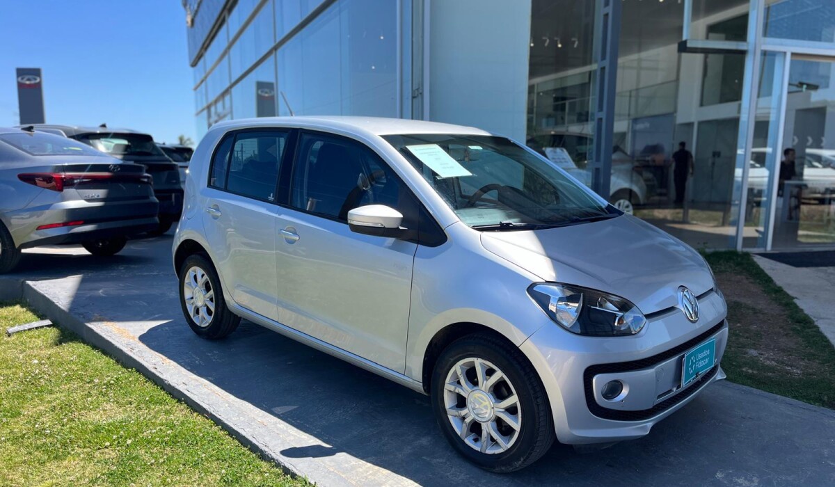 VW UP HIGH 2017 MT 1.0 VW UP HIGH 2017 MT 1.0