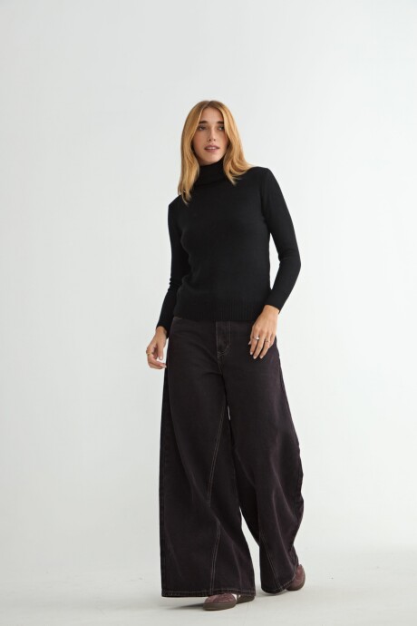 POLERA ARISTATA NEGRO