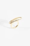 Anillo ovalado dorado