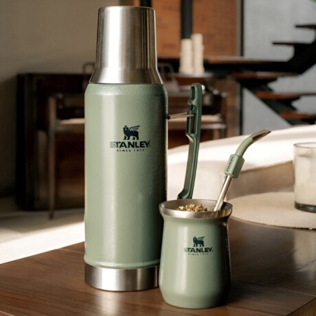 Termo y Mate 2 en 1 Stanley Classic Mate-System 1.2L Verde