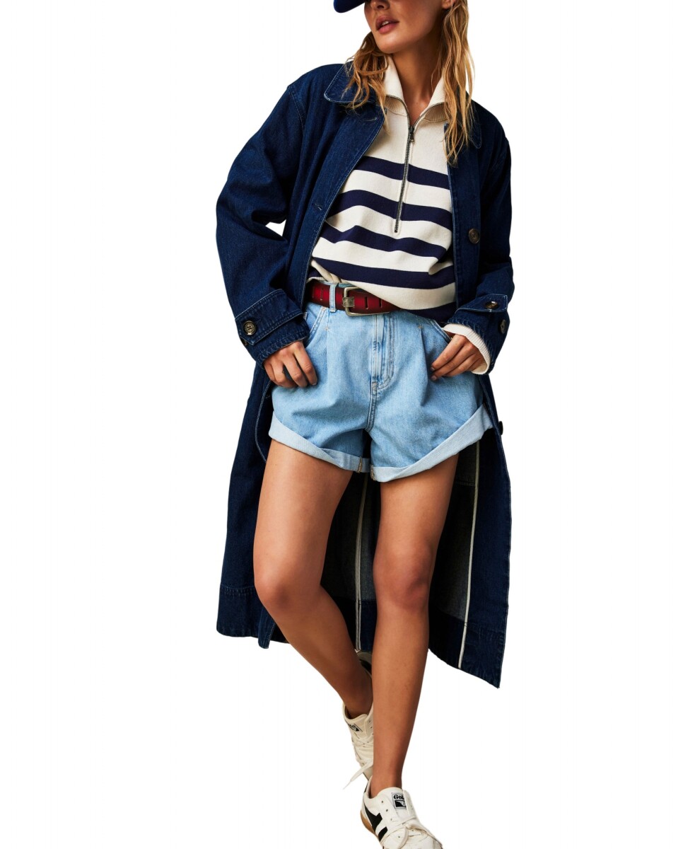DANNI SHORT 