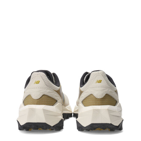 Championes de Mujer New Balance Tektrel Beige