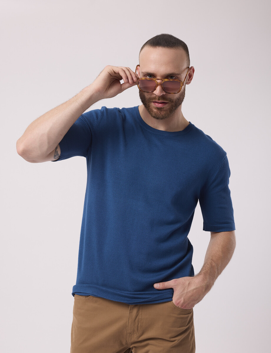 T-shirt tejida petroleo