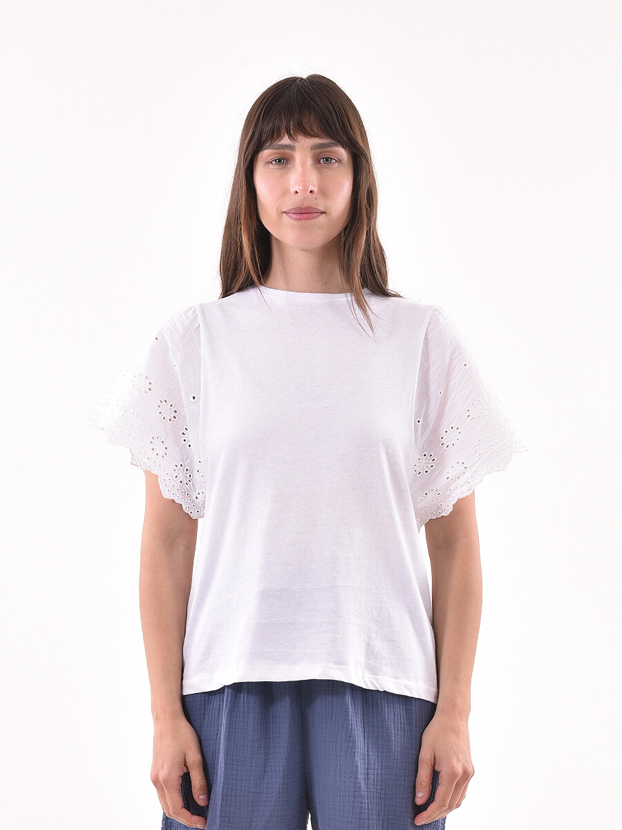 REMERA BUTTERFLY - BLANCO 
