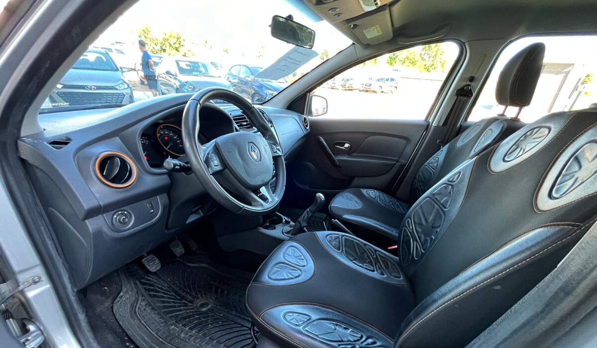 RENAULT STEPWAY PRIVILEGE 1.6 2017 RENAULT STEPWAY PRIVILEGE 1.6 2017