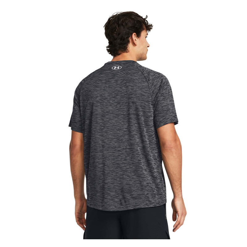 Remera UA Tech Textured SS Hombre 796-001N11 Negro